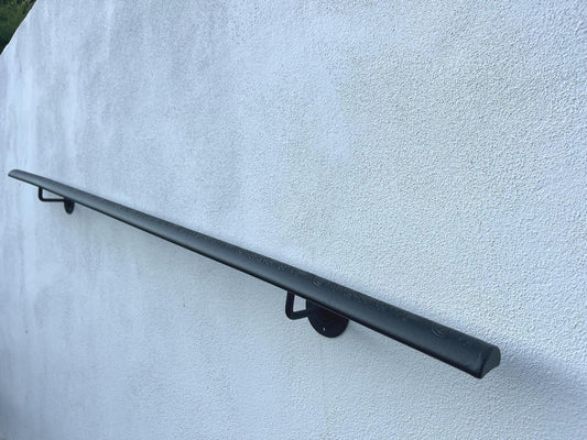 Custom Wrought Iron Handrail – Floral Texture Finish – Wall Mounted Stair Rail – Modern Railing – Handmade in EU