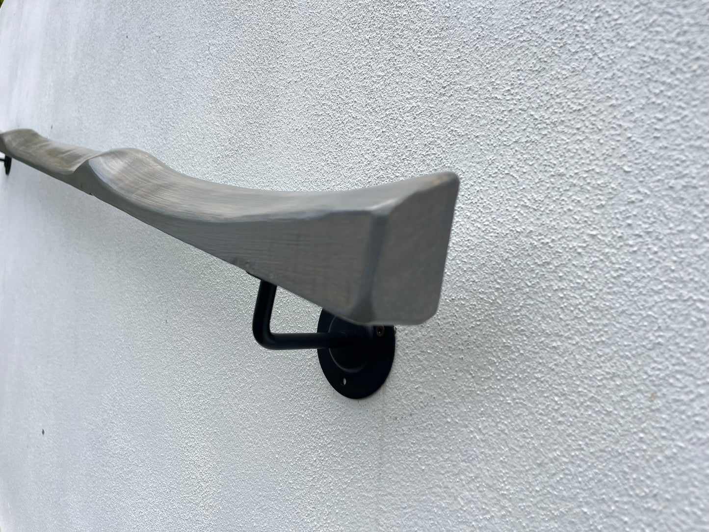 Handmade Grey Wooden Handrail – Natural Finish | Custom Size | Wall Mounted Stair Railing | LIve edge |Rustic Modern Decor | EU Made