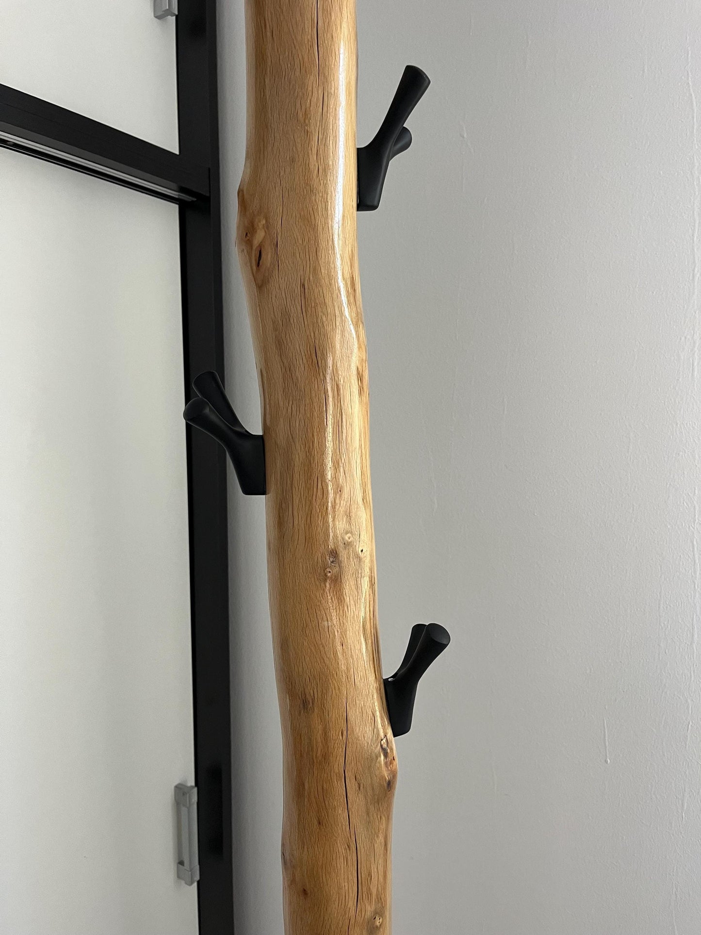Rustic Oak Free-Standing Coat Rack – Solid Wood with Black Metal Hooks – Handmade Entryway Stand