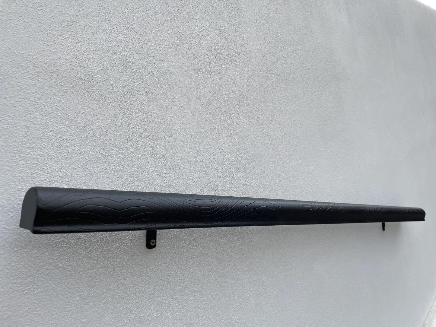 Custom Wrought Iron Handrail – Wood Texture Finish – Wall Mounted Stair Rail – Rustic Modern Railing – Handmade in EU